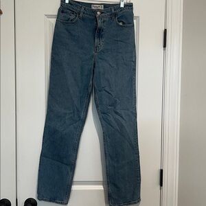 Abercrombie & Fitch Women’s 90s Straight Ultra High Rise Jeans 29 8R